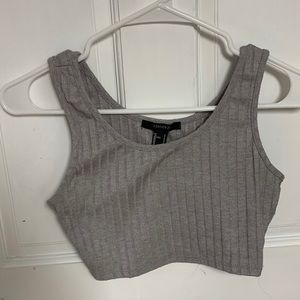 Crop top/tank top. Super cute for a casual summer day. #poshmark #xs #croptop